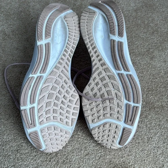 Nike Pegasus 37 sneakers size 7 - Picture 3 of 4